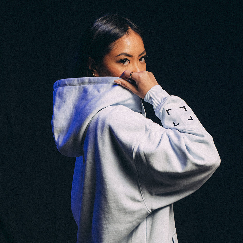 Hoodie Basics 2.0 de Casual Machine, unisexe, couleur bleue, coupe oversize, style minimaliste et casual