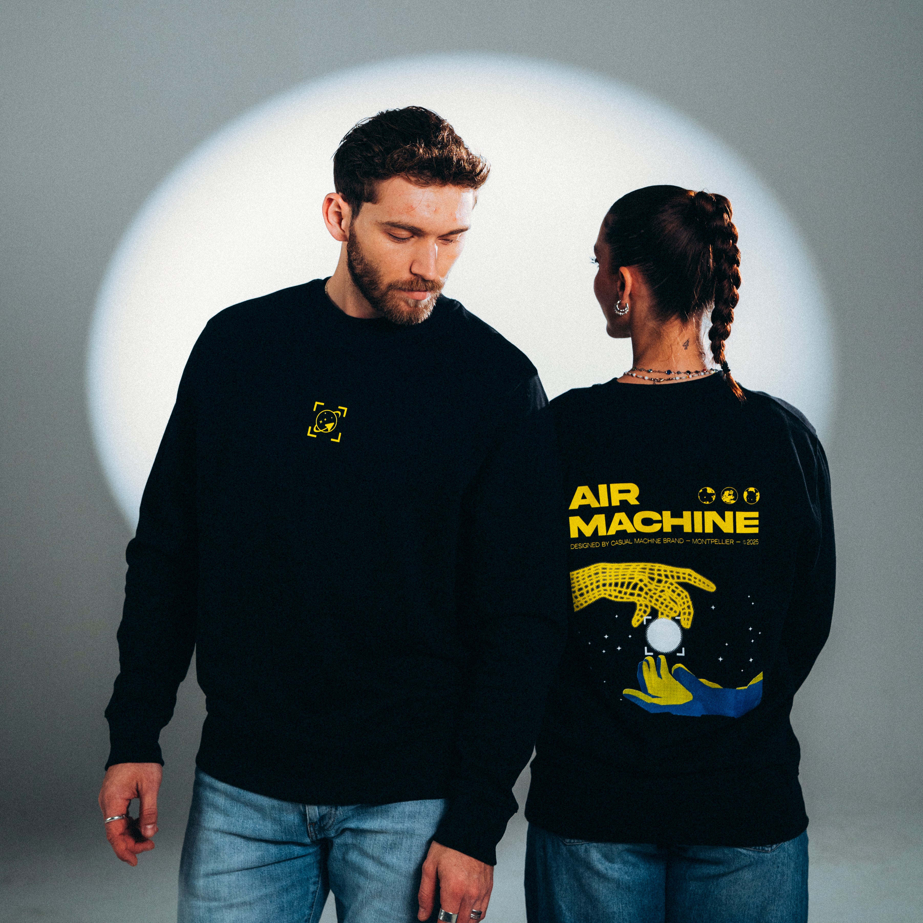 crewneck-homme-femme-noir-impression-avant-et-de-dos-air-machine