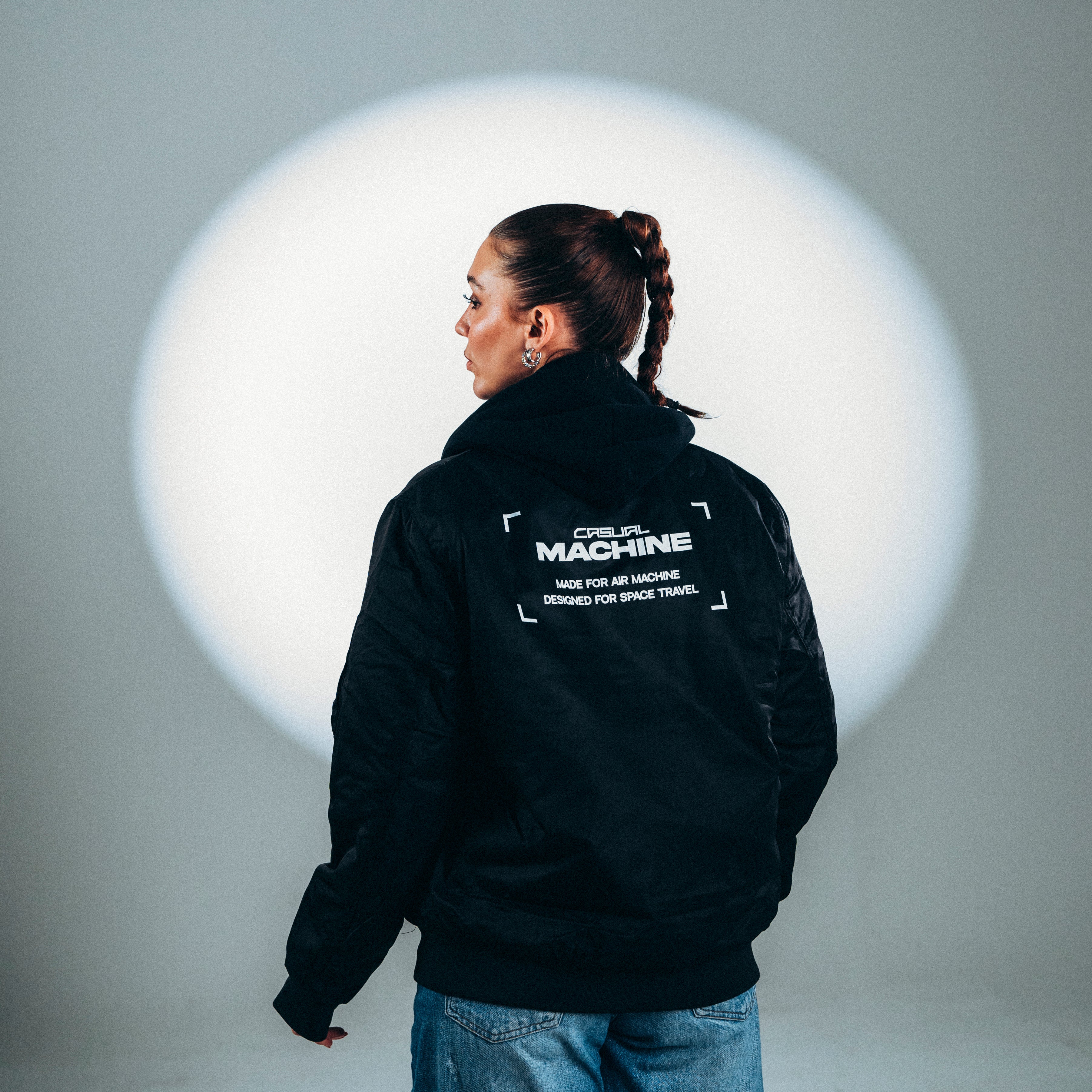 veste-bomber-espace-noir-femme-coupe-standard-impression-dos-verso